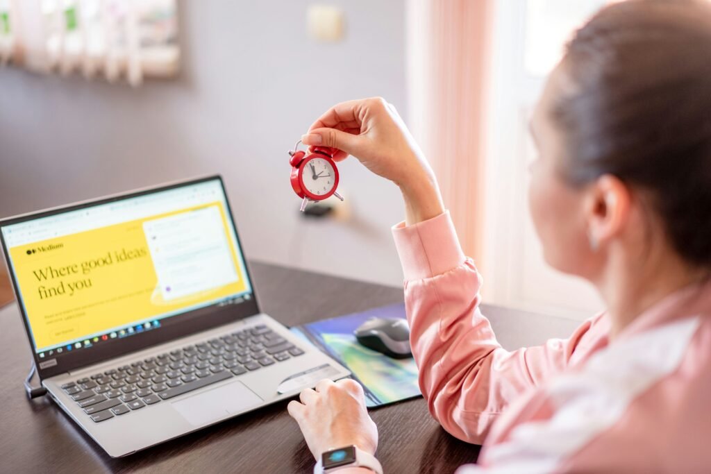 AI-powered workflow helping freelancers save time on daily tasks