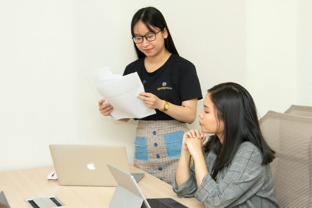 AI assistant helping a freelancer manage multiple client projects